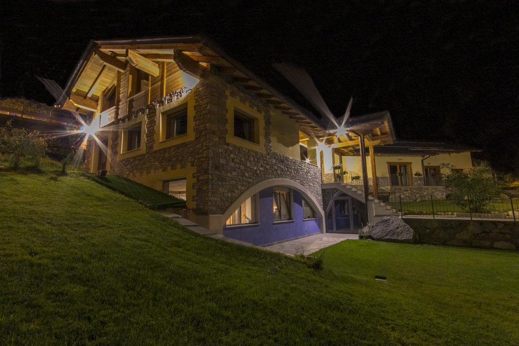 Village Paradis Roisan Exterior photo